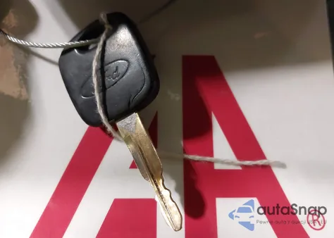 2003 Ford F-150 Lariat/Xlt z USA, uszkodzony, nr VIN 1FTRW07L33KB82002